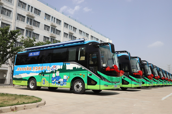 不負(fù)使命勇?lián)?dāng)！宇通專用車“抗疫天團(tuán)”奔赴抗疫最前線！(圖4)